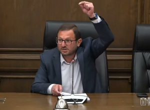 Азербайджанскому солдату удалось добраться из Сисиана до Капана, это позорный инцидент: Гегам Манукян