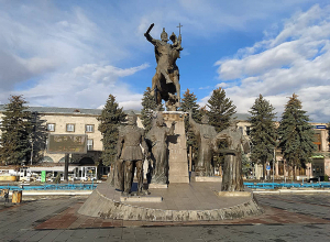 Գյումրիում եռամսյա ժամկետով փակ կլինի Հաղթանակի պողոտայի՝ Տերյան փողոցից Սպանդարյան ընկած ճանապարհահատվածը