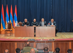 Արցախի պետնախարարը ներկայացրել է Մարտունու շրջանի վարչակազմի նորանշանակ ղեկավարին
