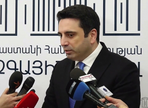 Ալեն Սիմոնյանն անդրադարձել է իր հրաժարականի պահանջին