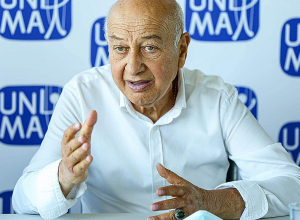 Մահացել է Արմեն Սաֆարյանը