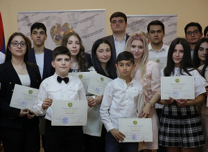 Դպրոցականների հանրապետական առարկայական օլիմպիադաների հաղթողները պարգևատրվել են 1-ին կարգի դիպլոմներով