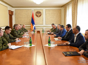 Президент Арцаха передал новоназначенному Командующему Российскими миротворческими силами ожидания Арцаха от миротворческих сил РФ