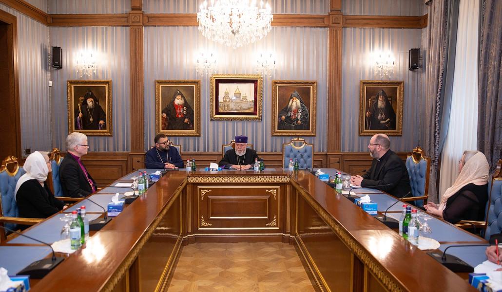 344198953_588475536622251_4684196600803194043_n