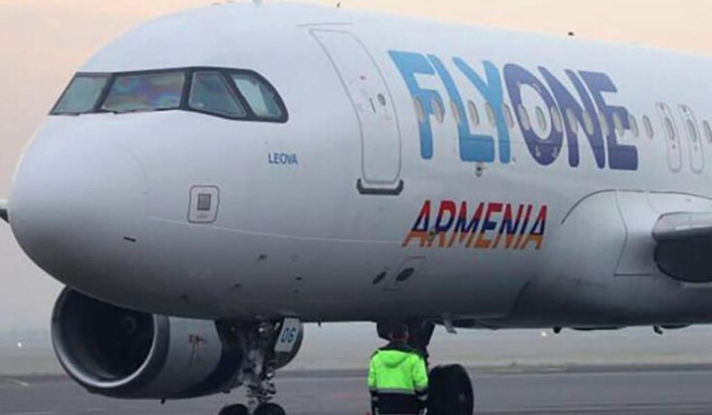 Flyone armenia билеты. Flyone авиакомпания армянская. Airbus a 320 flyone Armenia.