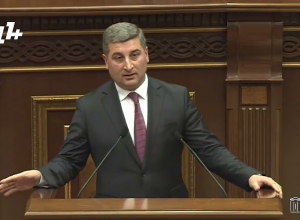 Ինչ հիմքի վրա է ՀԷՑ-ը մի քանի անգամ թանկացրել իրեն բաժանորդ դառնալու գինը․ պատասխանում է Սանոսյանը