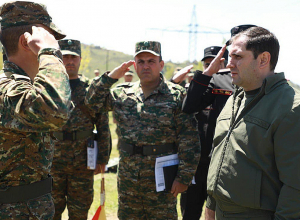 Պաշտպանության նախարարը շրջել է զորամասերից մեկում