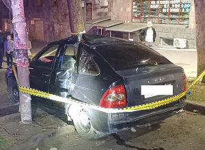 Ավտոմեքենան բախվել է սյանը. կան տուժածներ