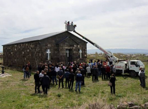 Օծվել է Շիրակի մարզի Կապս գյուղի Երևման Սուրբ խաչ եկեղեցին