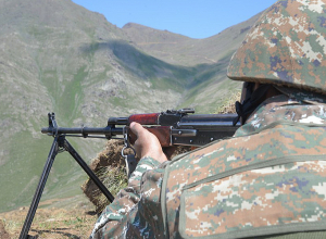 Около 19:10 подразделения ВС Азербайджана нарушили режим прекращения огня в направлении Кута