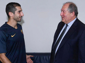 Հենրիխ Մխիթարյանը պատմություն է կերտում. Արմեն Սարգսյան