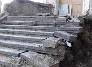 Թբիլիսիում վերականգնողական աշխատանքների ընթացքում հայտնաբերվել են հայկական գրությամբ տապանաքարերի մասունքներ