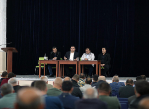 В ходе встреч госминистр представил ситуацию, вызванную блокадой, и реализуемые правительством шаги