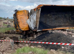 Արթիկում «KamAZ»-ը բախվել է շինության պատին․ վարորդը տեղում մահացել է