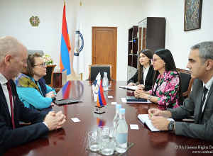 Պաշտպանը Ֆինլանդիայի դեսպանին ներկայացրել է սահմանամերձ բնակավայրերի բնակիչների իրավունքների պաշտպանությանը վերաբերող հարցեր