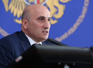 ԿԸՀ նախագահը հրավիրում է քննարկումների