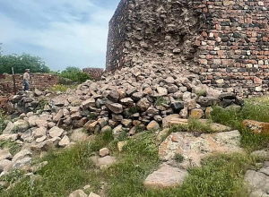 Հորդառատ անձրևների հետևանքով մասնակի փլուզվել է «Դաշտադեմ Ամրոց» պատմամշակութային արգելոցի պարսպի հատվածը