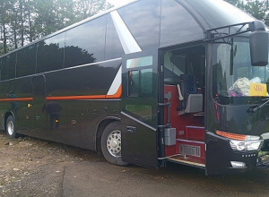 «Ստեփանավանի Սոճուտ Դենդրոպարկ»-ի մոտակայքում ավտոբուսն արգելափակվել է ցեխակույտում