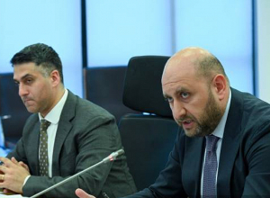 Релоканты хранят значительный объем вкладов в банках РА: председатель ЦБ