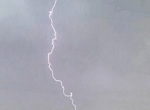 Սևծովյան ցիկլոնի արկածներից․ Սուրենյան