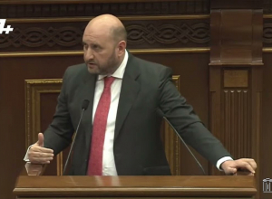 Родителям приходится выплачивать кредиты, взятые на имя героев войны: депутат – председателю ЦБ