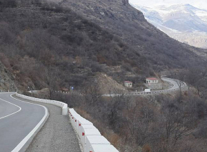 Ալավերդի-Սանահին-Սարահարթ ճանապարհահատվածին գործում են երթևեկության սահմանափակումներ