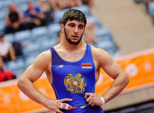 Վիգեն Նազարյանը՝ ըմբշամարտի Եվրոպայի երիտասարդների արծաթե մեդալակիր