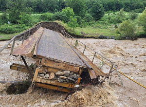 Կարկուտն ու սելավը մեծ վնասներ են հասցրել, արցախցին անասելի պայքարի ու դժվարությունների մեջ է․ ԱՀ պետնախարար