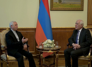 Նախագահ Վահագն Խաչատուրյանը հրաժեշտի հանդիպում է ունեցել Հայաստանում Իրանի դեսպանի հետ