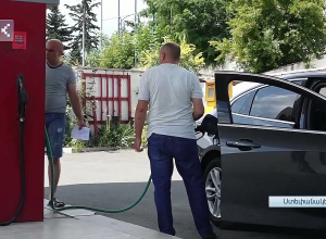 Արցախում վառելիքը տրամադրվում է միայն անհետաձգելի կարիքների համար