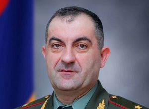 Էդվարդ Ասրյանին շնորհվել է գեներալ-լեյտենանտի զինվորական կոչում