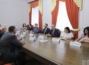 Ռուբեն Ռուբինյանը հանդիպել է ԵԽ բարձրաստիճան պաշտոնյաների հետ