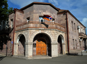 Անընդունելի է, որ միջազգային հանրությունը առանց պատշաճ արձագանքի թողնի Ադրբեջանի սպառնալիքները. Արցախի ԱԳՆ