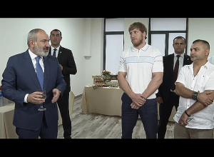Փաշինյանը Երևանում ներկա է գտնվել Խորեն Հովհաննիսյանի անվան մարզադպրոցի բացման արարողությանը