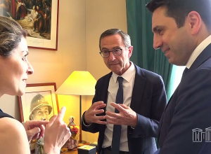 ԱԺ նախագահ Ալեն Սիմոնյանի գլխավորած պատվիրակությունը հուլիսի 10-13-ն աշխատանքային այցով Փարիզում էր