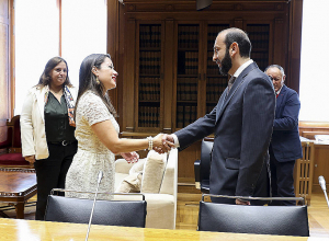 Արարատ Միրզոյանը հանդիպել է Պորտուգալիա-Հայաստան բարեկամական խմբի նախագահի հետ