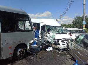 Ավտովթար Դավիթ Բեկի փողոցում