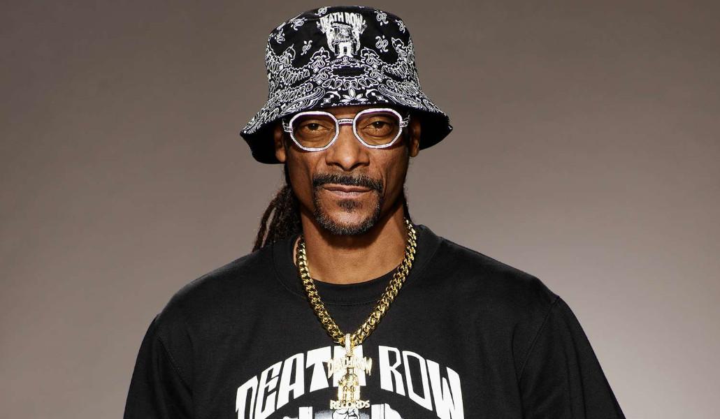 snoop-dogg-bio-pic-110922-tout-96145db3de3a4bf9a33c1c1b6f822b37