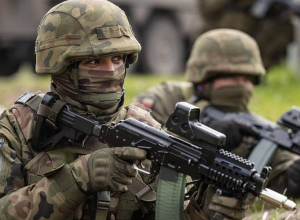 Беларусь сообщила о накоплении Польшей военной техники НАТО на границе