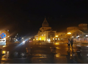 Քաղաքացին հրացանով կրակել է Ստեփանակերտի կենտրոնում