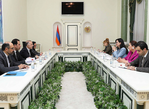 Генеральный прокурор Вардапетян приняла новоназначенного посла Ирана в Армении Собхани