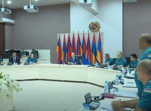Փրկարար ծառայությունում ՆԳ նախարարի գլխավորությամբ տեղի է ունեցել աշխատանքային խորհրդակցություն