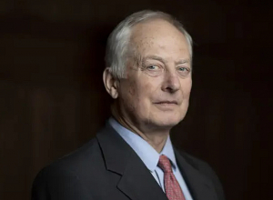 Լիխտենշտայնի արքայազն Միխաելը պատրաստակամություն է հայտնել գլխավորելու դեպի շրջափակված Արցախ մարդասիրական օդային օգնությունը