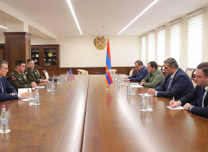 Պաշտպանության նախարարն ընդունել է ՀՀ-ում ԱՄՆ գործերի ժամանակավոր հավատարմատարին