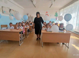 Չնայած ստեղծված իրավիճակին` Սոթքի առաջին դասարանցիները ծաղիկներով գնացել են դպրոց