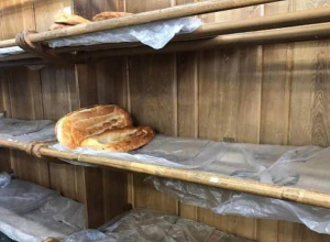 Ստեփանակերտում մեկնարկել է հացի համար կտրոնների տրամադրման գործընթացը