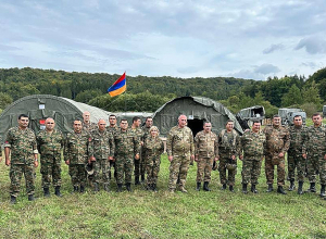 ՊՆ փոխնախարարն այցելել է ԱՄՆ ռազմաբազայում  զորավարժությանը մասնակցող ՀՀ ԶՈՒ շարժական հոսպիտալ