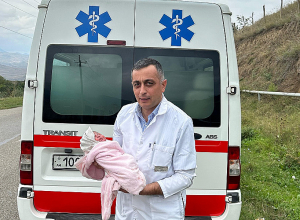 Հայ-ադրբեջանական սահմանի Կայանավան-Այգեհովիտ ճանապարհին աղջիկ երեխա է ծնվել․ ԲԿ գրառումը