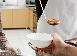 Անվճար տաք սնունդ կտրամադրվի տարհանված և սննդի կարիք ունեցող քաղաքացիներին․ Արցախի տեղեկատվական շտաբ