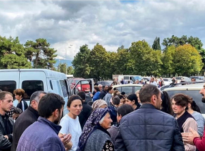 Նախագահ Սամվել Շահրամանյանը հանդիպել է տարհանված քաղաքացիներին. նրանք ցանկություն են հայտնել տեղափոխվել ՀՀ